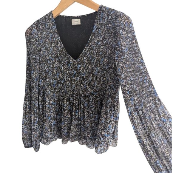 Aritzia Wilfred Daydreamer V-Neck Blouse - Picture 8 of 9